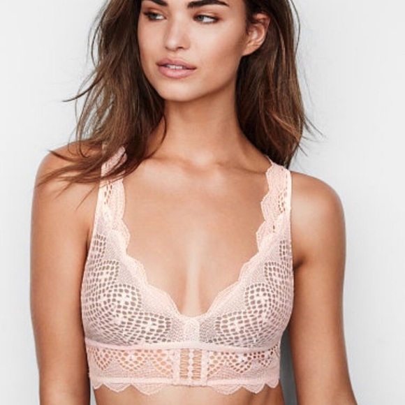 Victoria's Secret Other - •4/$30• Victoria’s Secret Very Sexy Lace Bralette